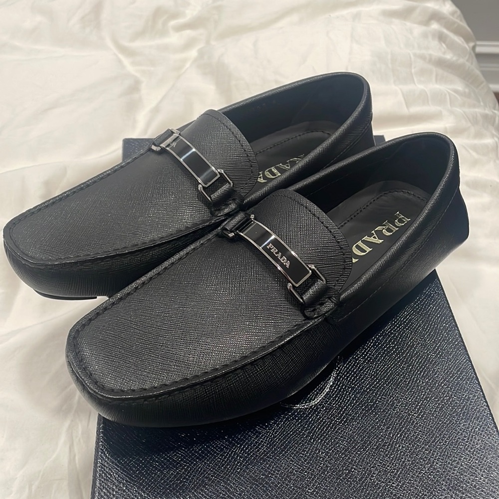 Prada Mens black Loafer size 5